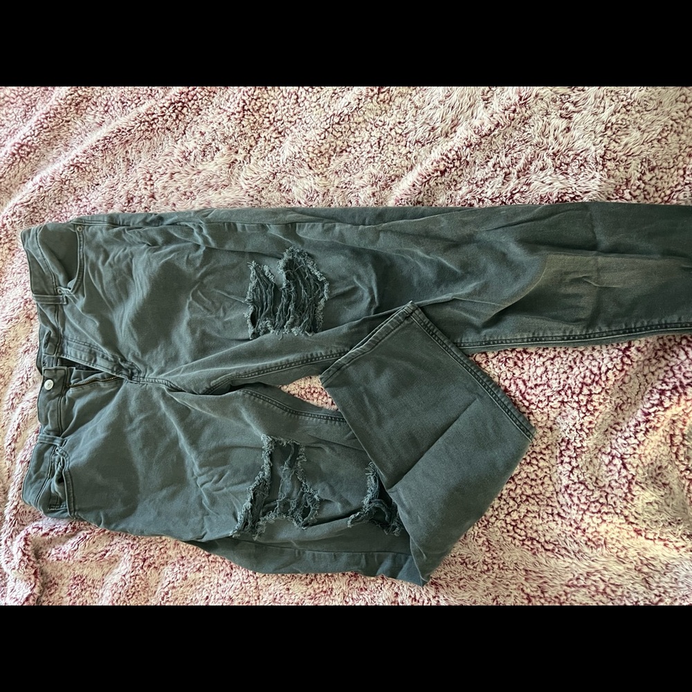 American Eagle Mom Jeans